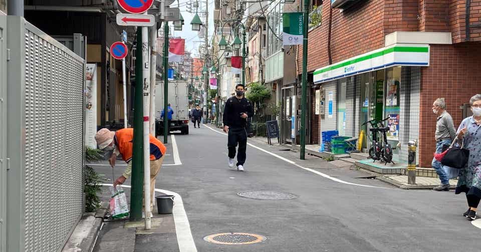 một góc đường phố Tokyo vô cùng sạch (sư tầm)